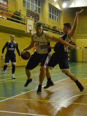 Aurimas Maceikis pelnė 19 taškų ir atkovojo 12 kamuolių